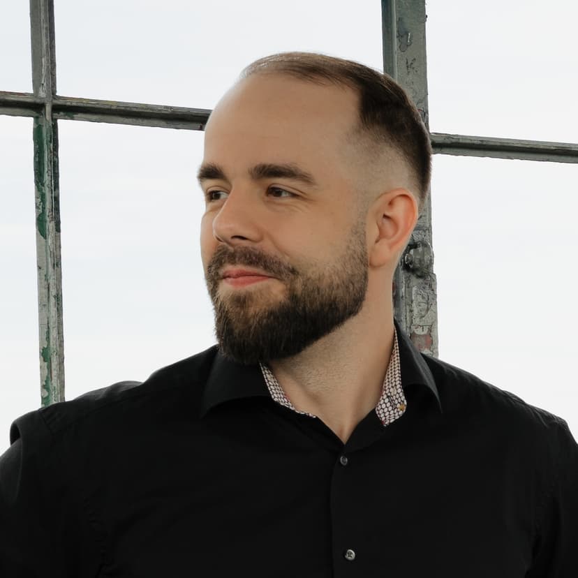 Nickolai Christiansen, Co-founder